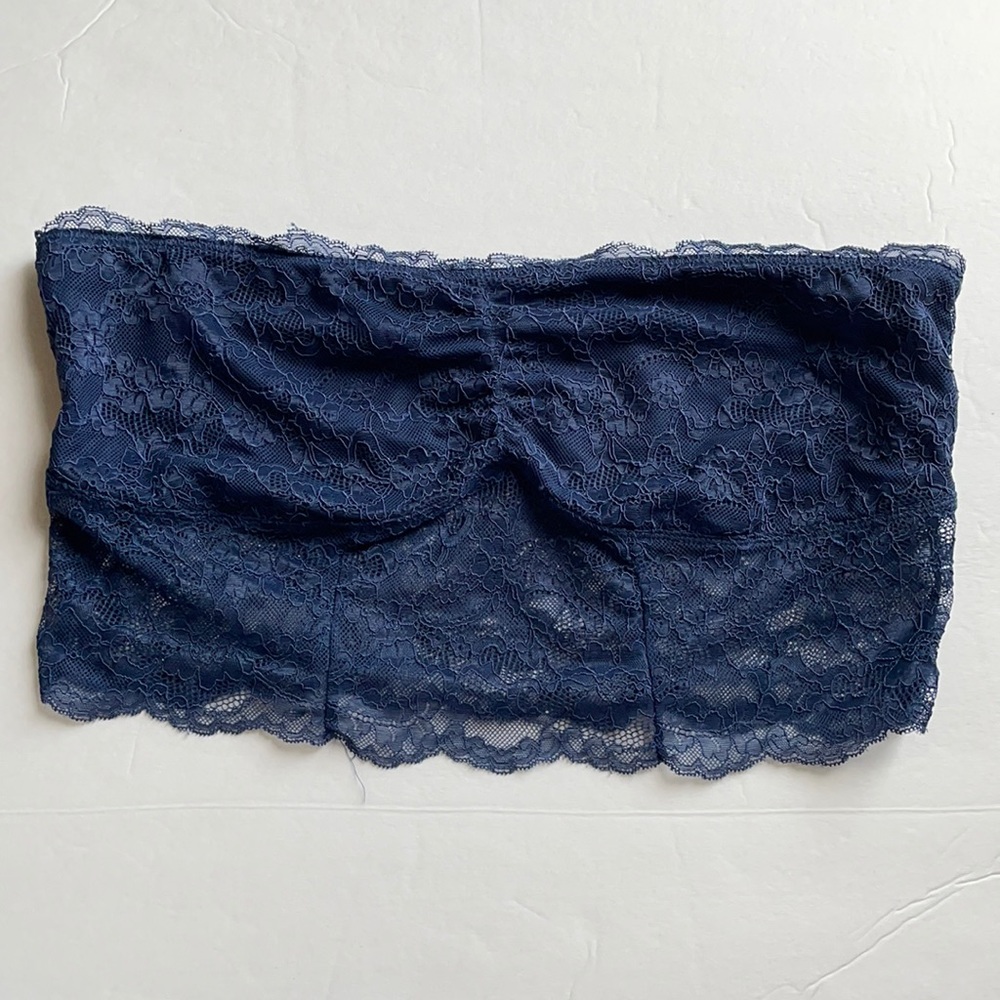 American Eagle blue lace strapless bandeau bra, L